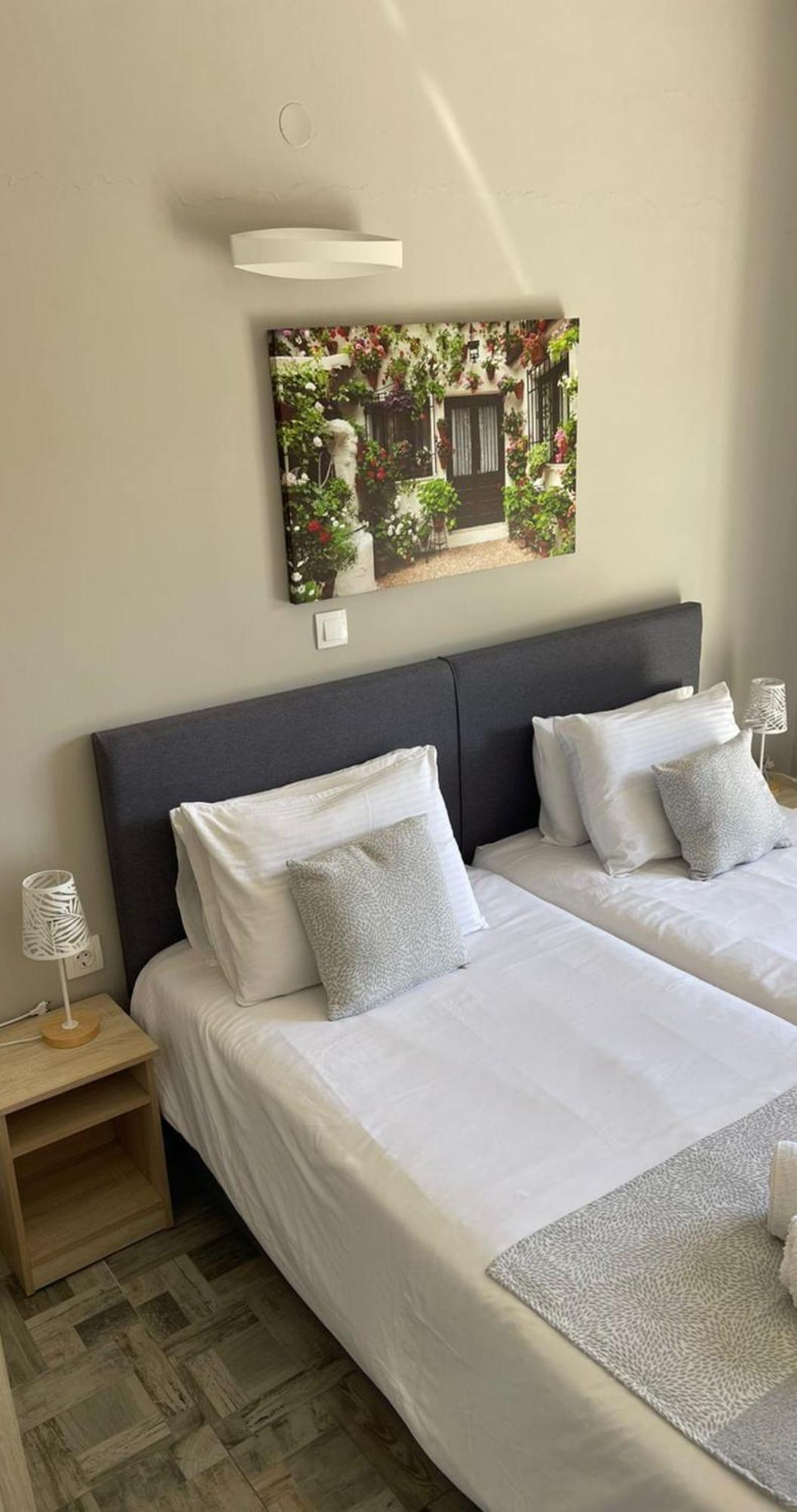 Georgia'S Apartments, Ipsos Corfu エクステリア 写真