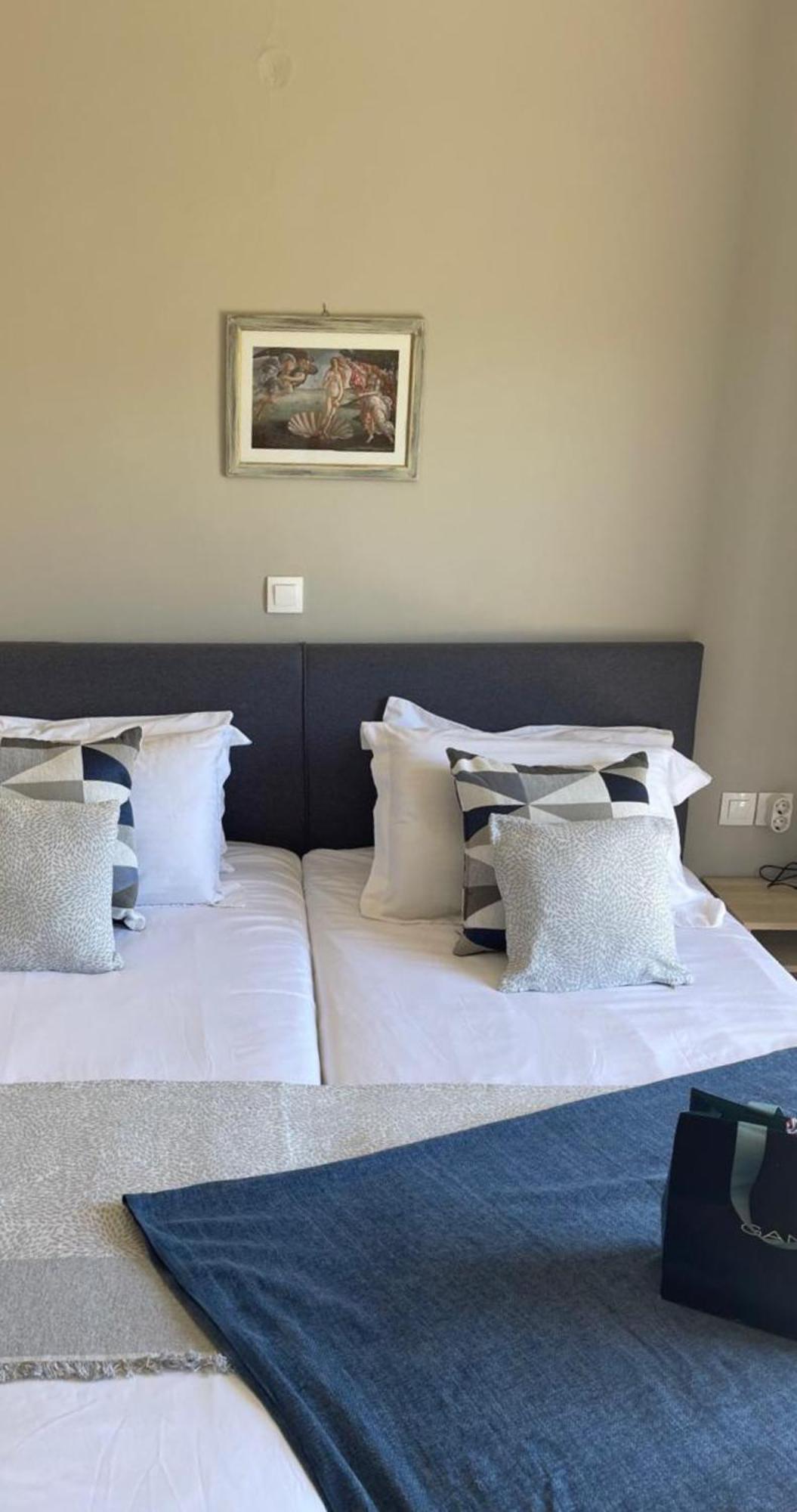 Georgia'S Apartments, Ipsos Corfu エクステリア 写真