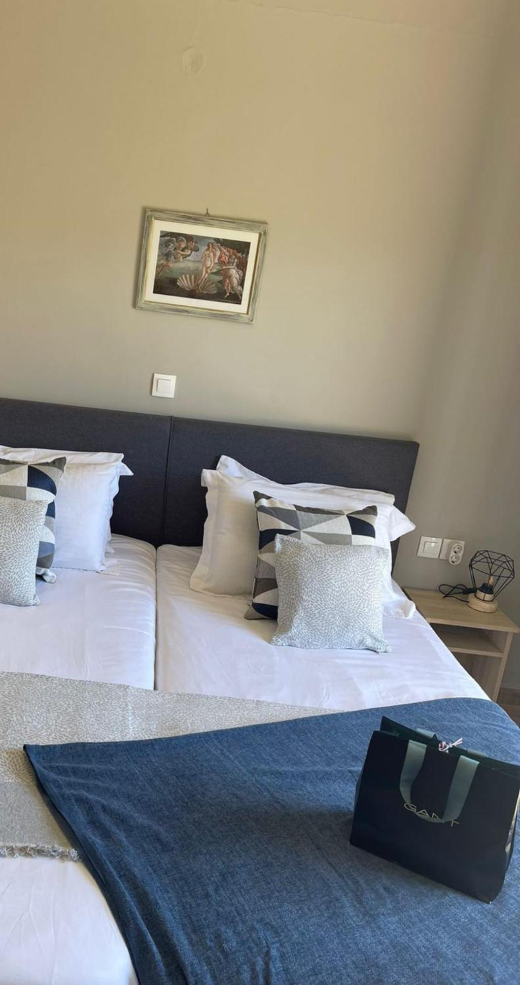 Georgia'S Apartments, Ipsos Corfu エクステリア 写真